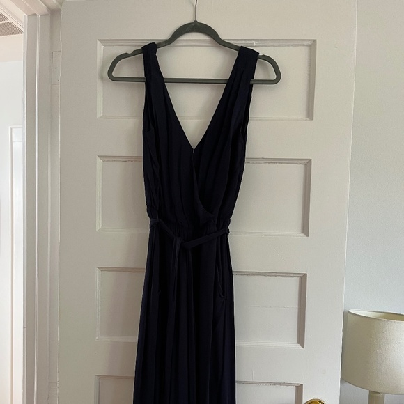 Aritzia Babaton navy jumpsuit XS - Picture 1 of 2